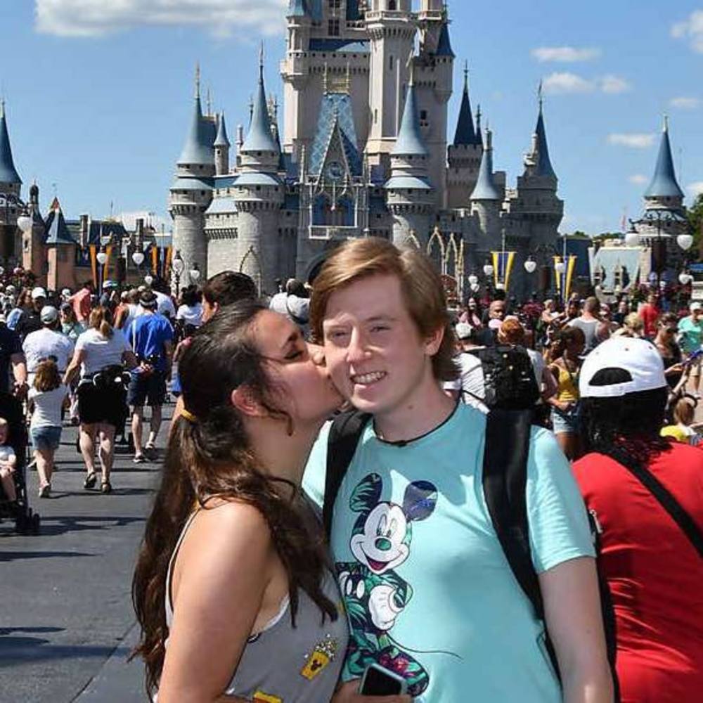 Meet your Posher, Tyler